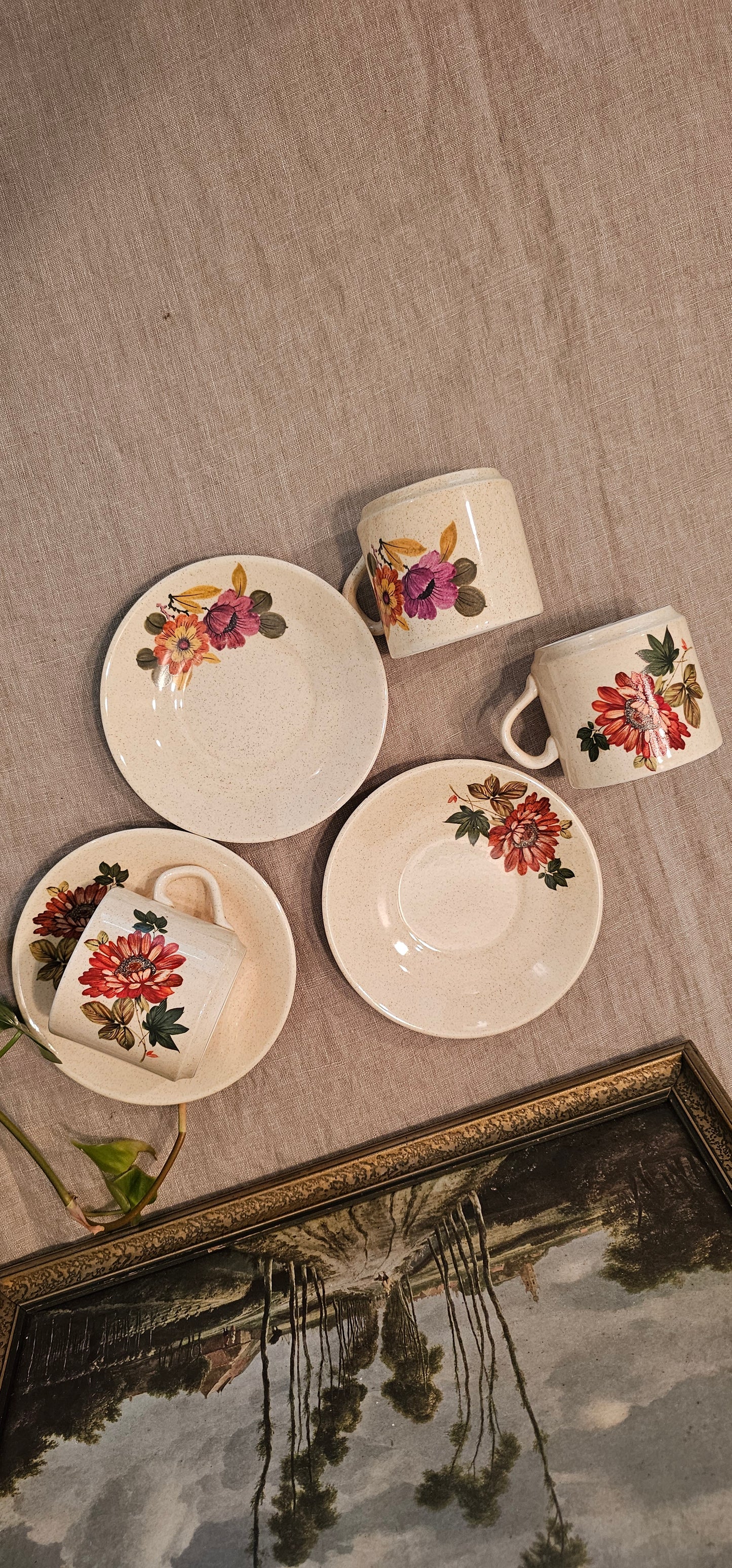Crown Lynn Teacups