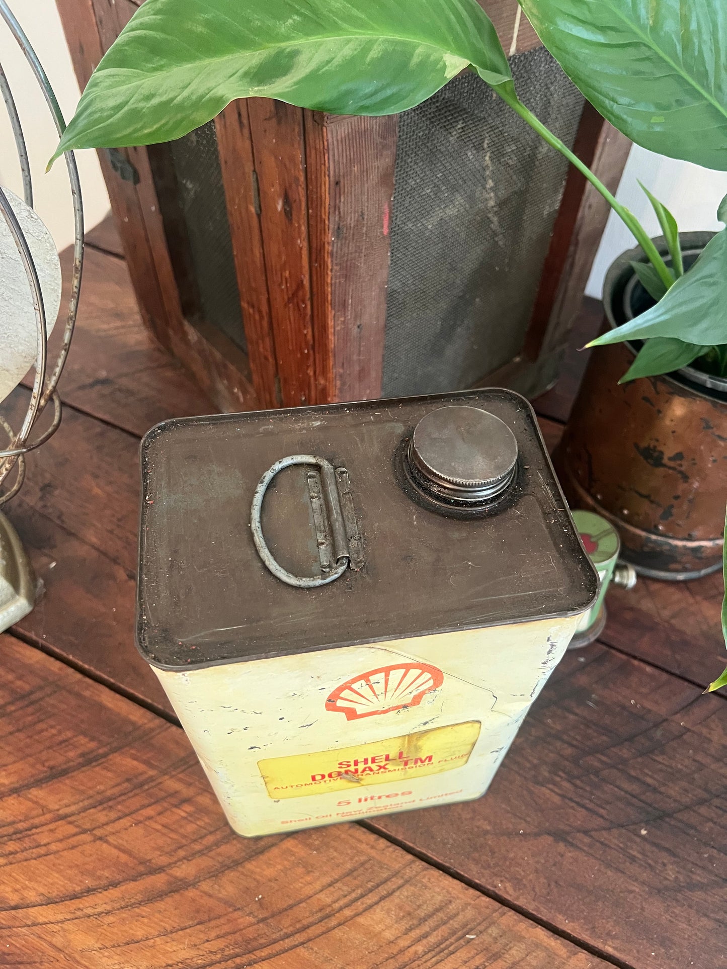 Shell Tin