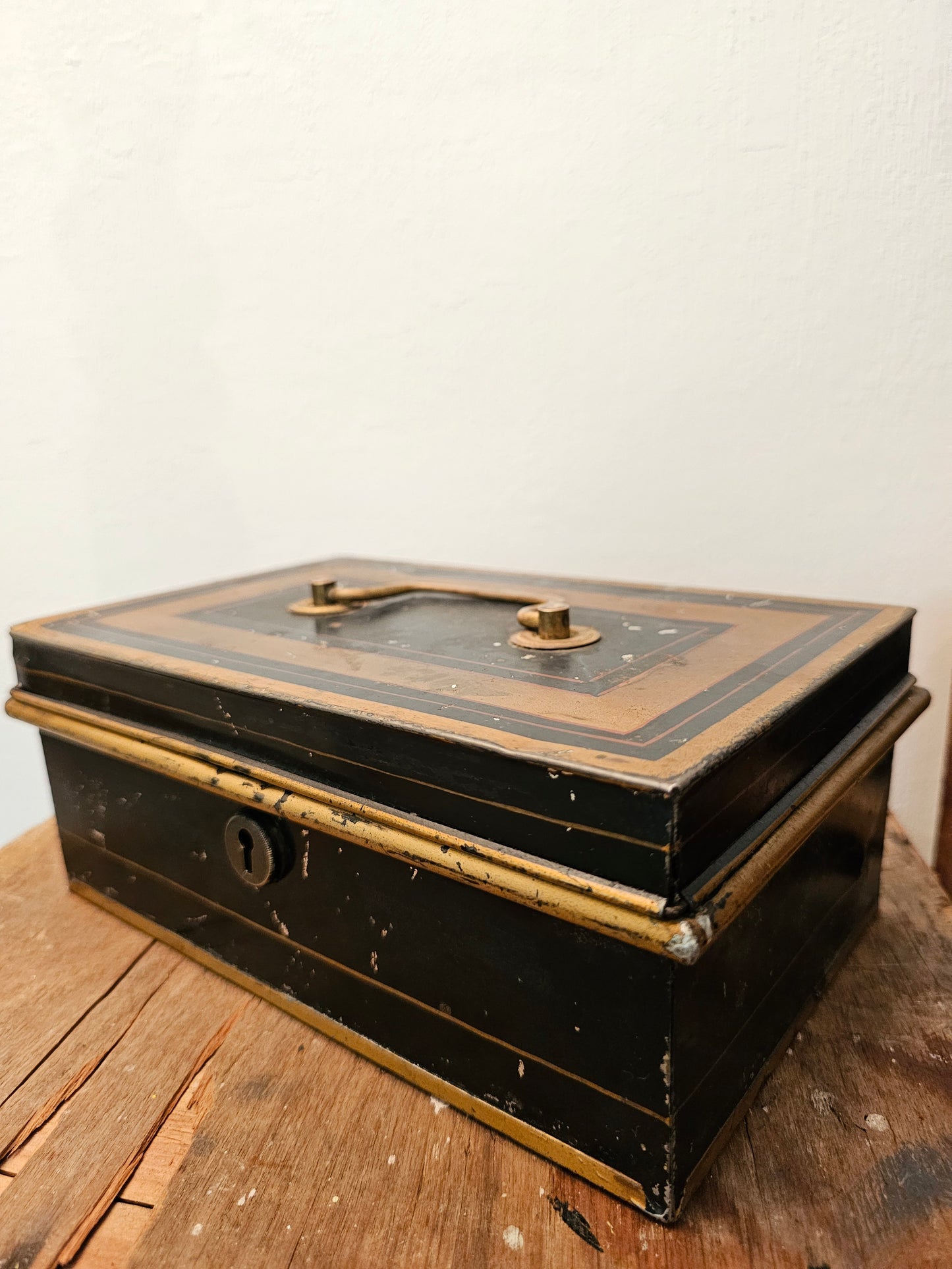 Cash Box