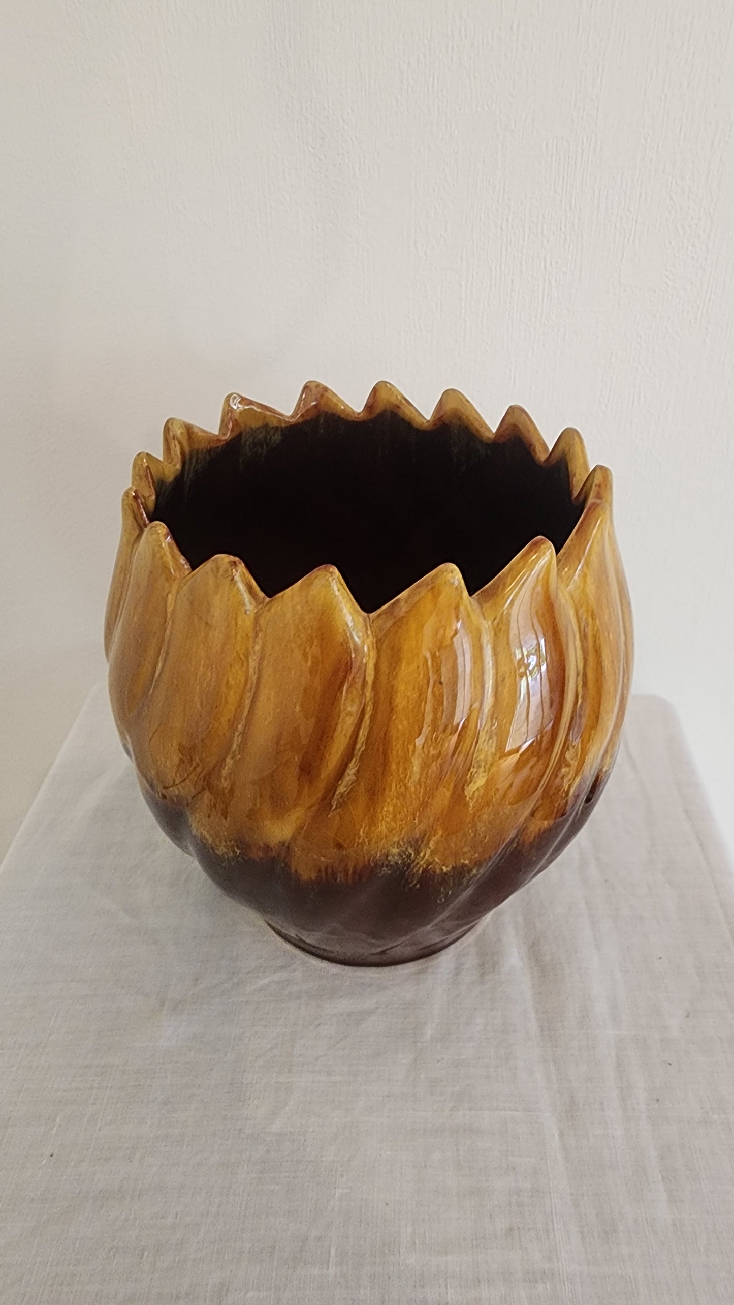 Blue Mountain Pottery (BMP) Planter