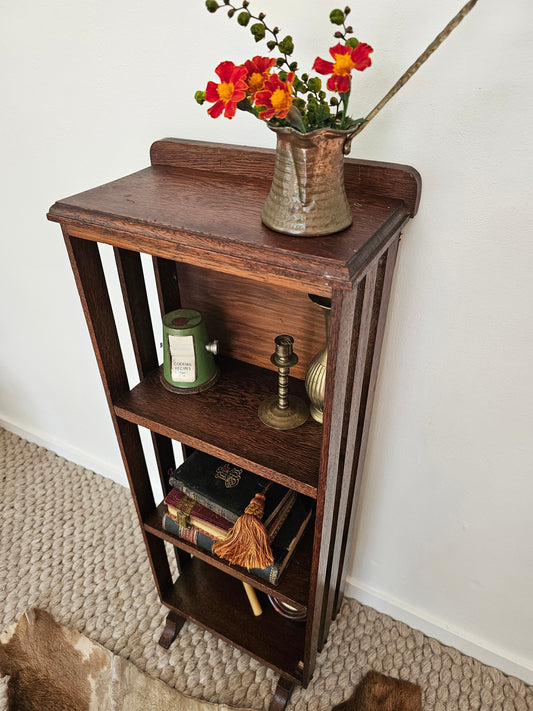 Petite Oak Shelf
