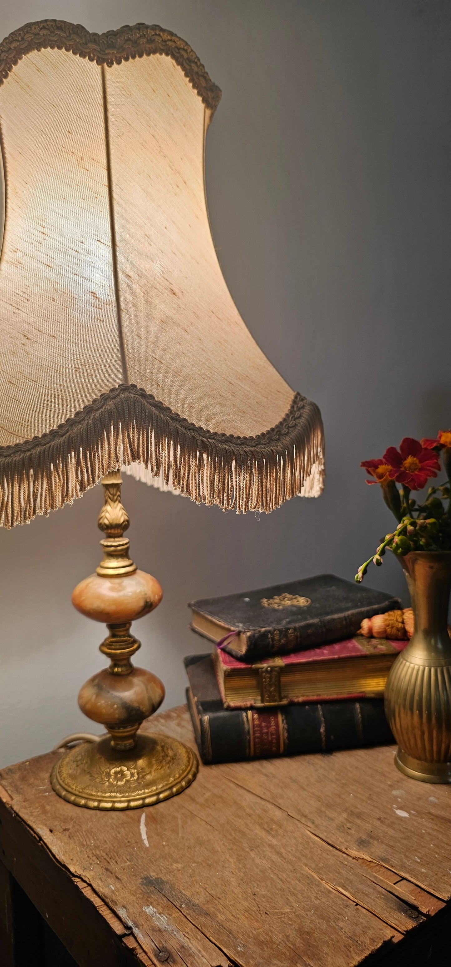Brass & Onxy Vintage Lamp